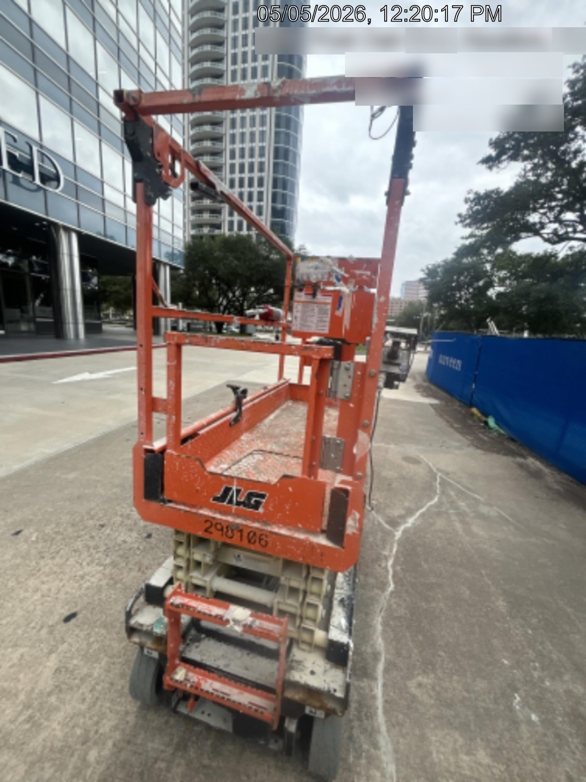 2023 JLG ES1932