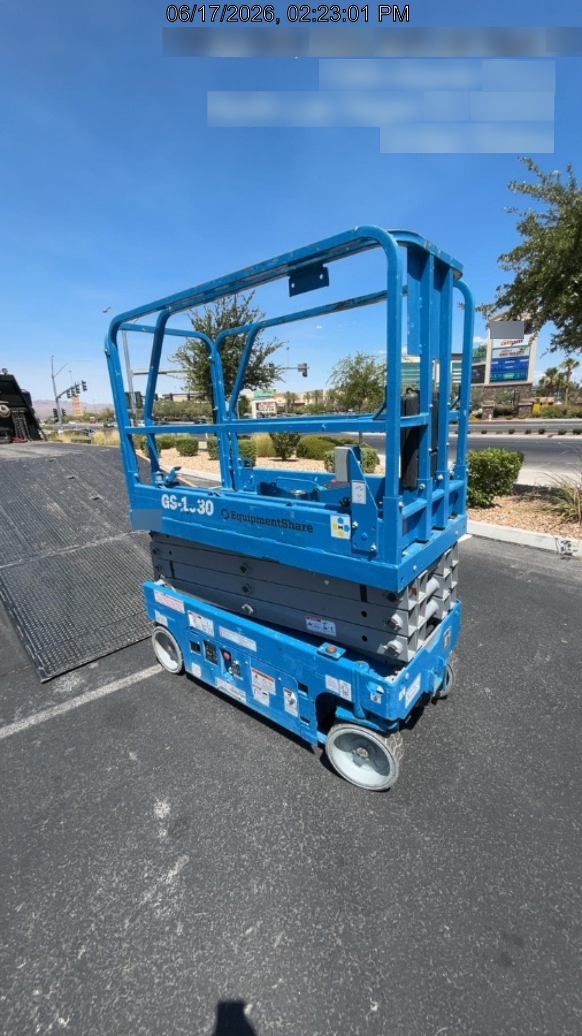 2019 Genie GS-1930 Fixed rails with chain Entry