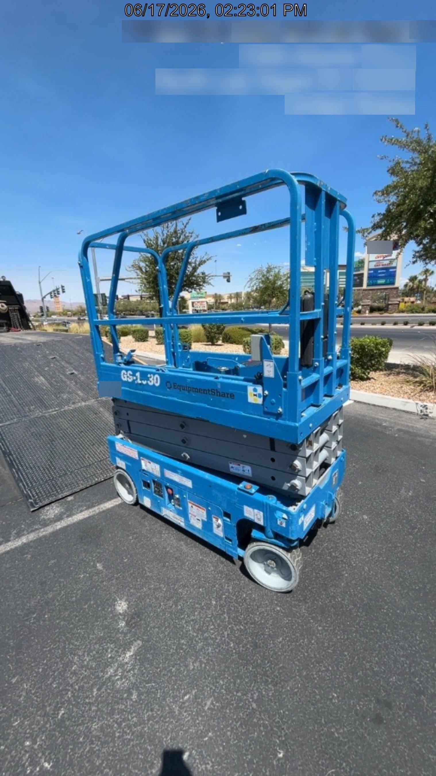 2019 Genie GS-1930 Fixed rails with chain Entry