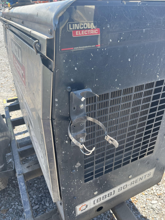 2019 Lincoln Electric Vantage 322 Welder Ready-Pak 3, Two wheel trailer, Fender and Light kit, Cable Rack