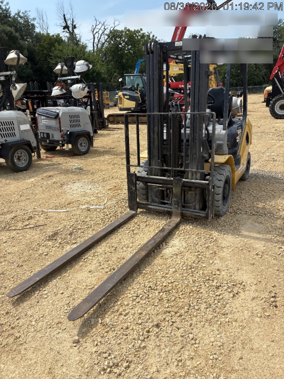 2021 KOMATSU FG25T-16