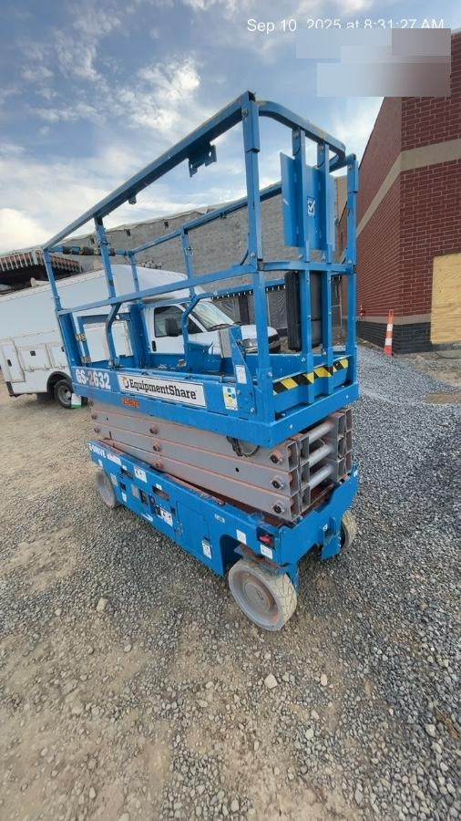 2022 GENIE GS-2632