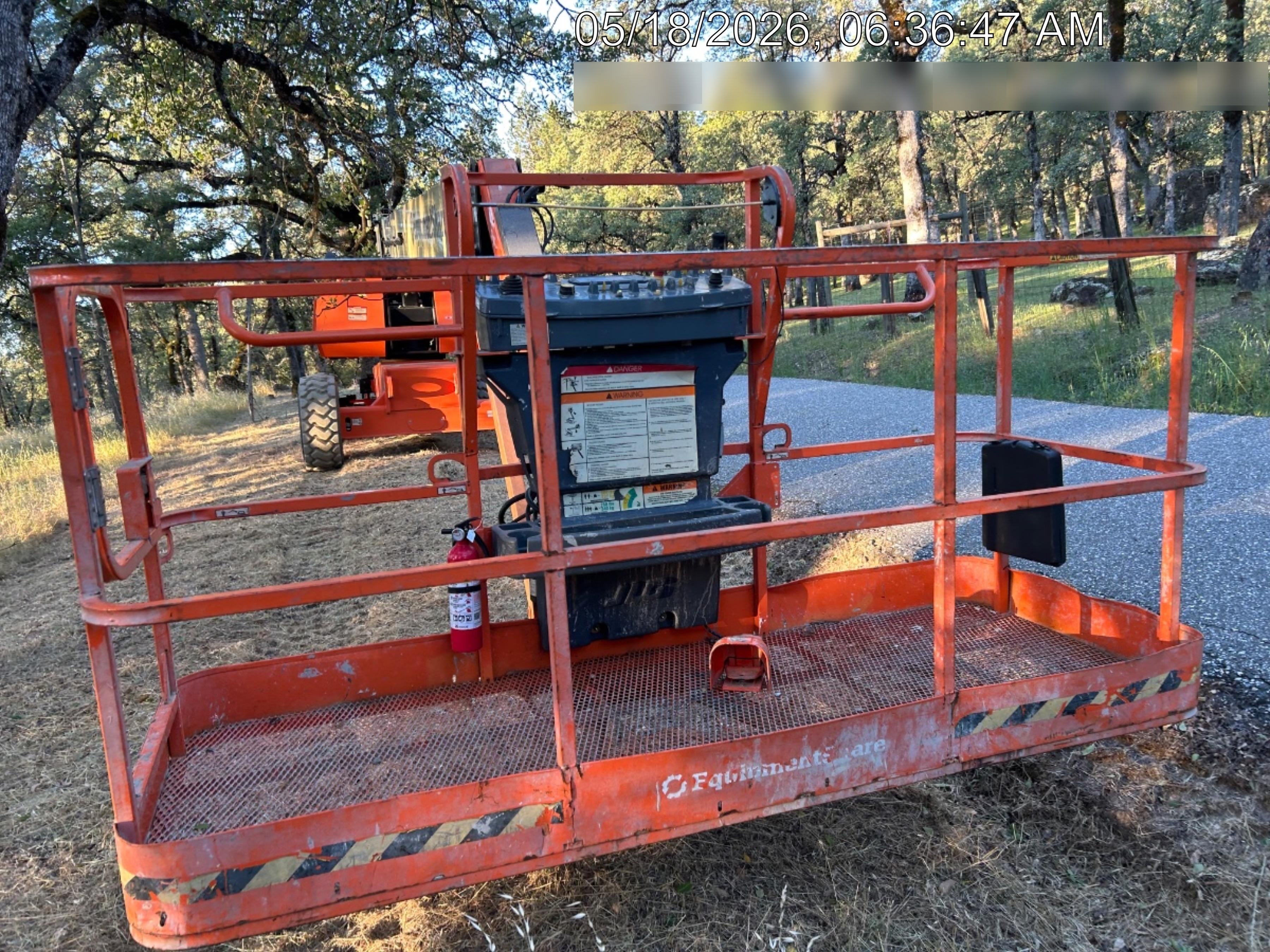 2023 JLG 860SJ