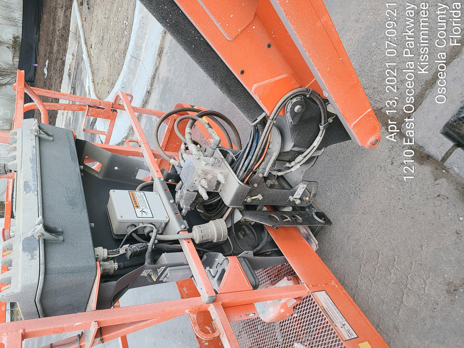 2020 JLG 660SJ