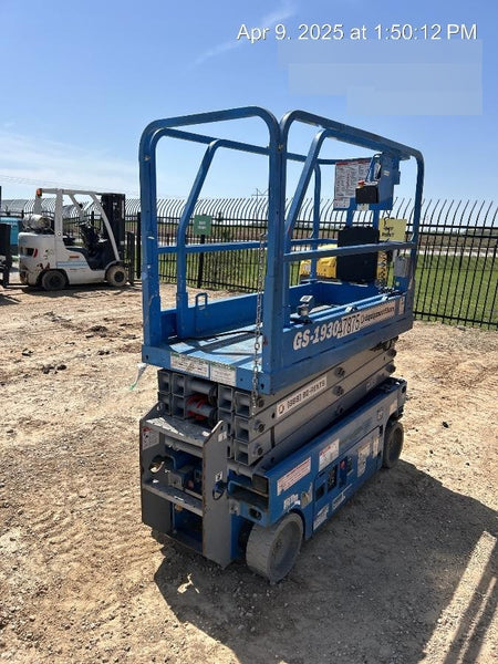2019 Genie GS-1930 Fixed Rails with Chain Entry