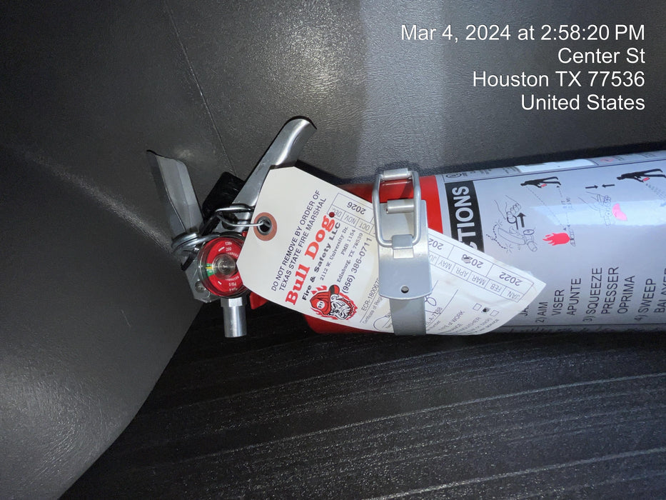 2023 CHEVROLET Express Van - Rental