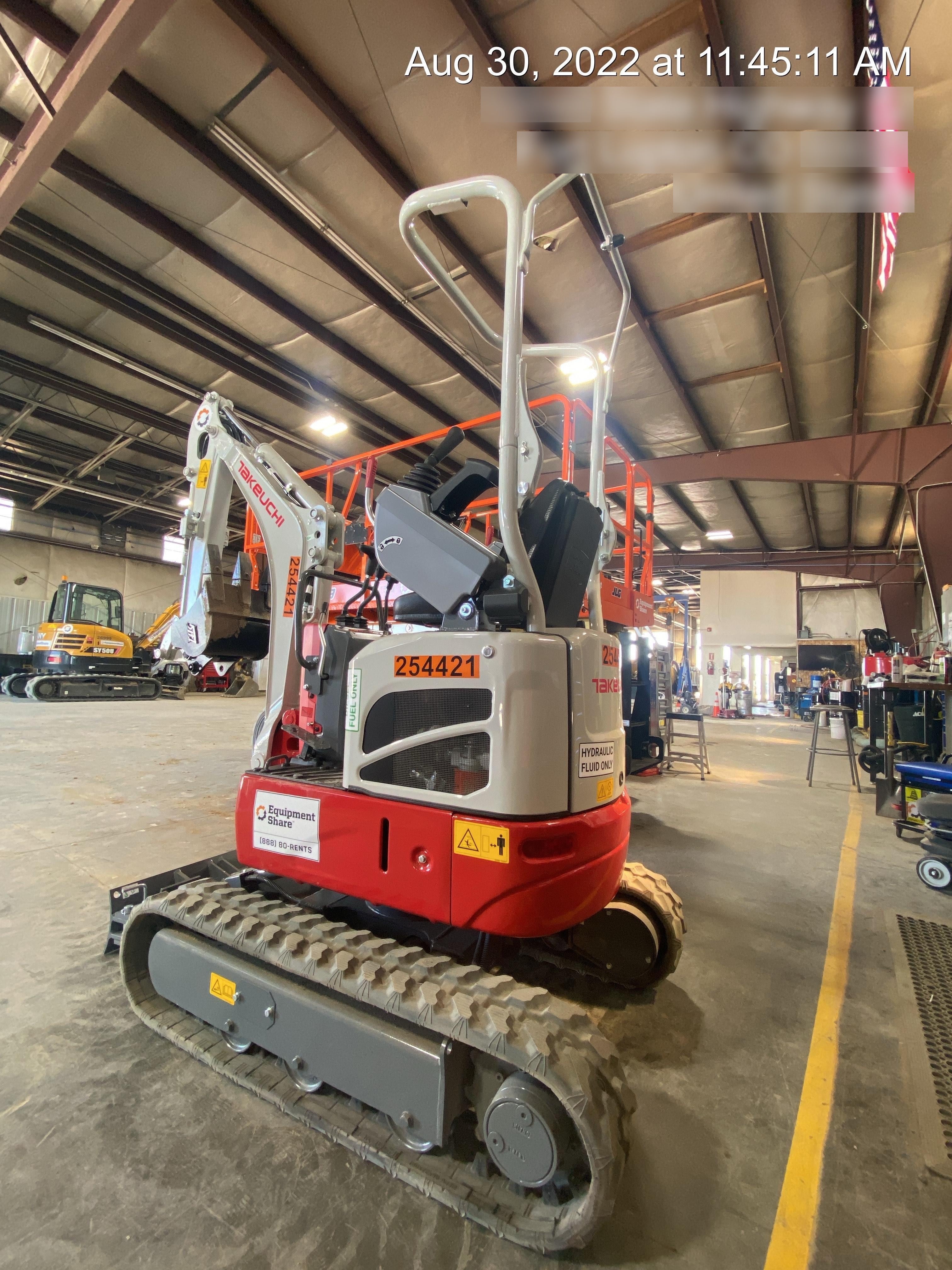 2022 TAKEUCHI TB210R