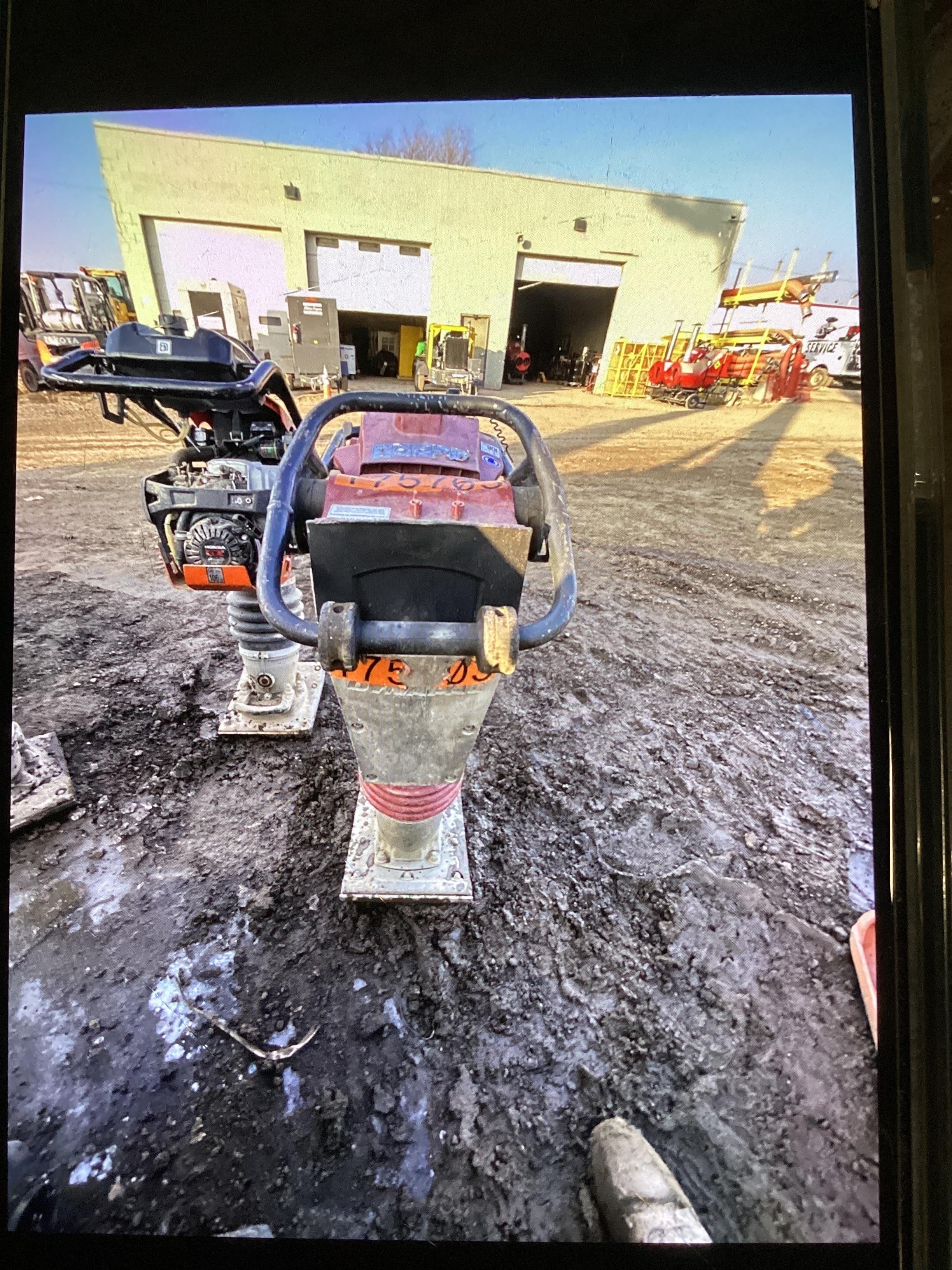 2021 DYNAPAC DR7X