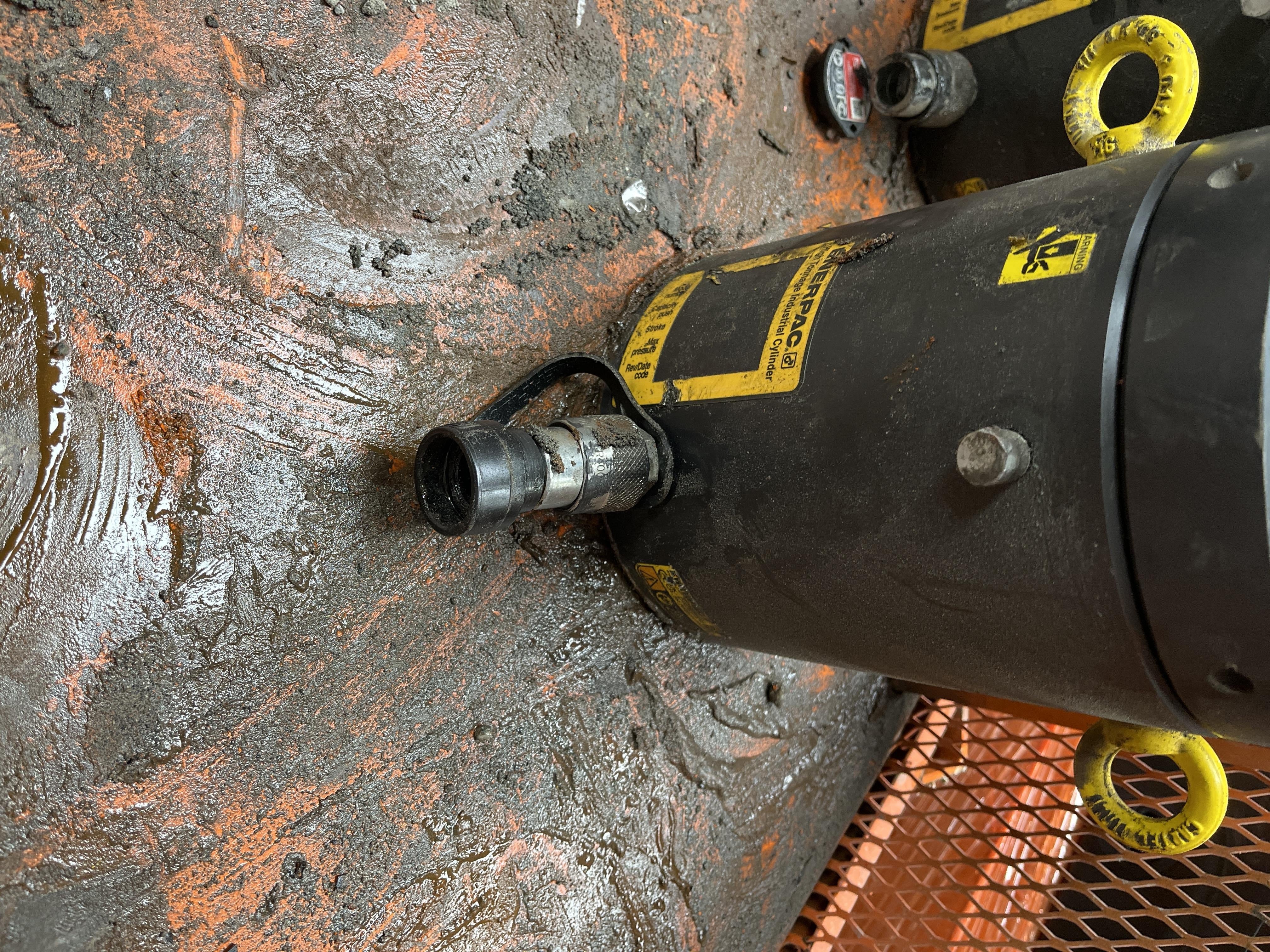 2023 ENERPAC HCL1004