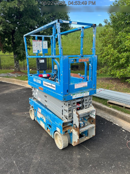 2020 Genie GS-1930 Solid Non Marking Tires, Beacon, Folding rails with half height swing gate