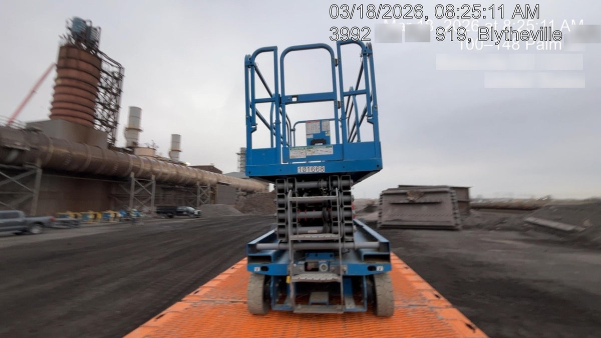 2020 GENIE GS-3246