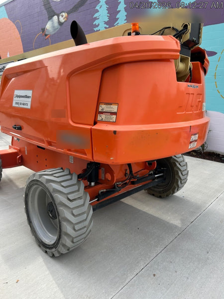 2019 JLG 660SJ