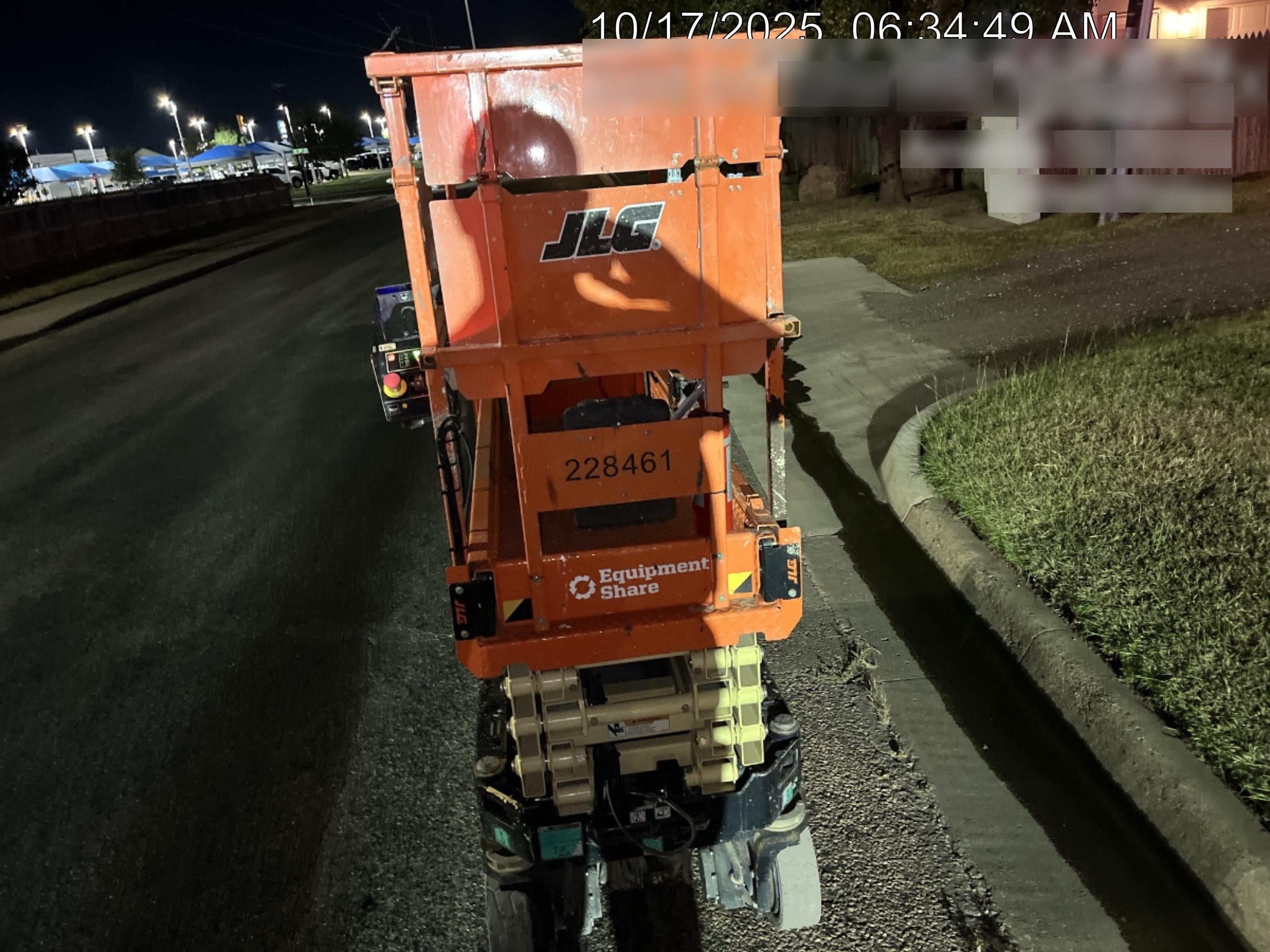 2022 JLG ES1932