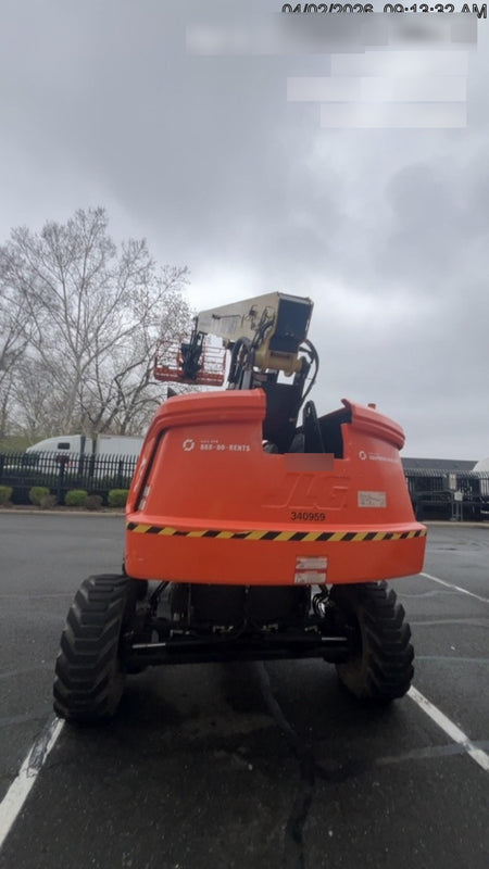2023 JLG 660SJ