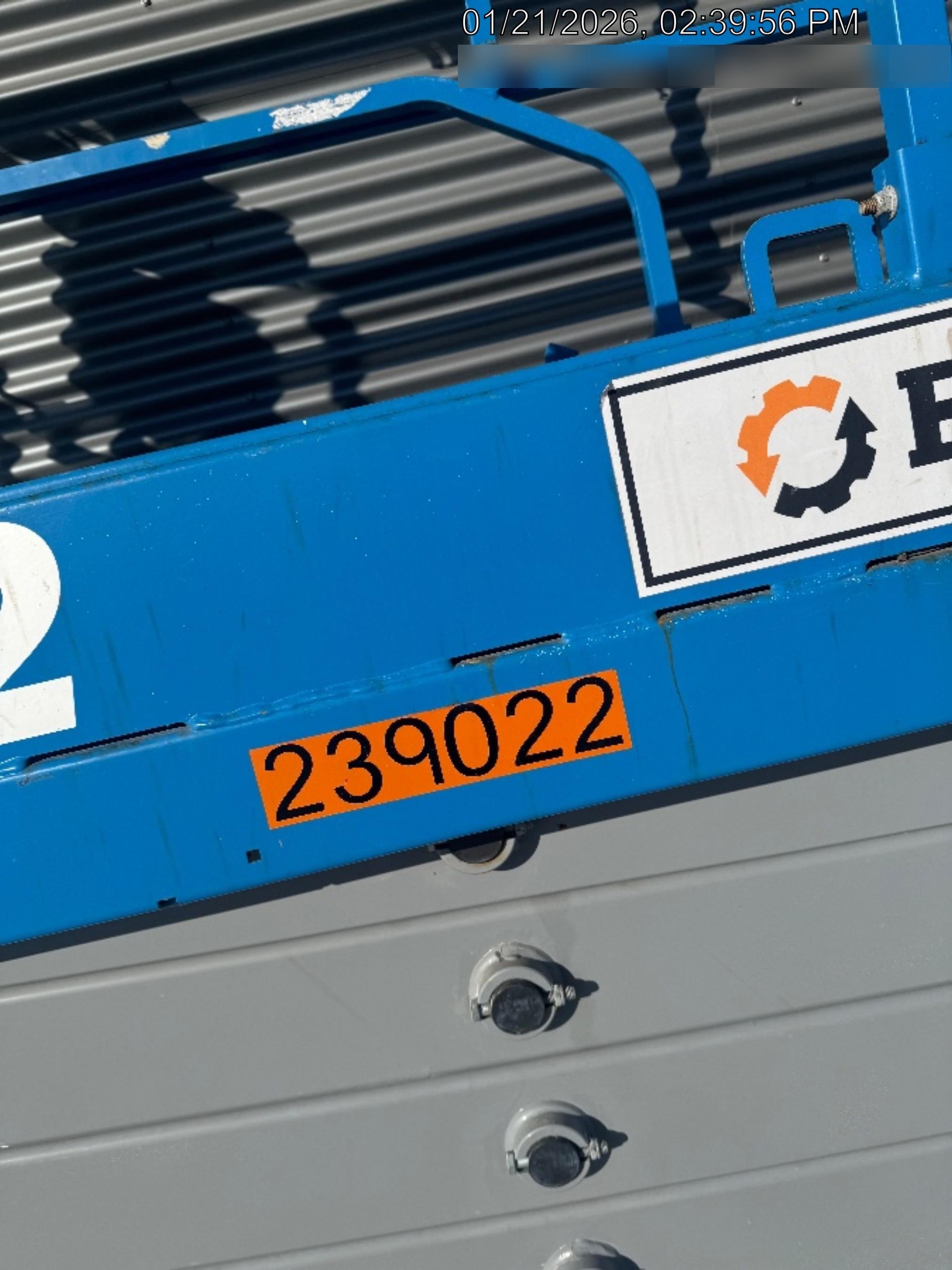2022 GENIE GS-3232