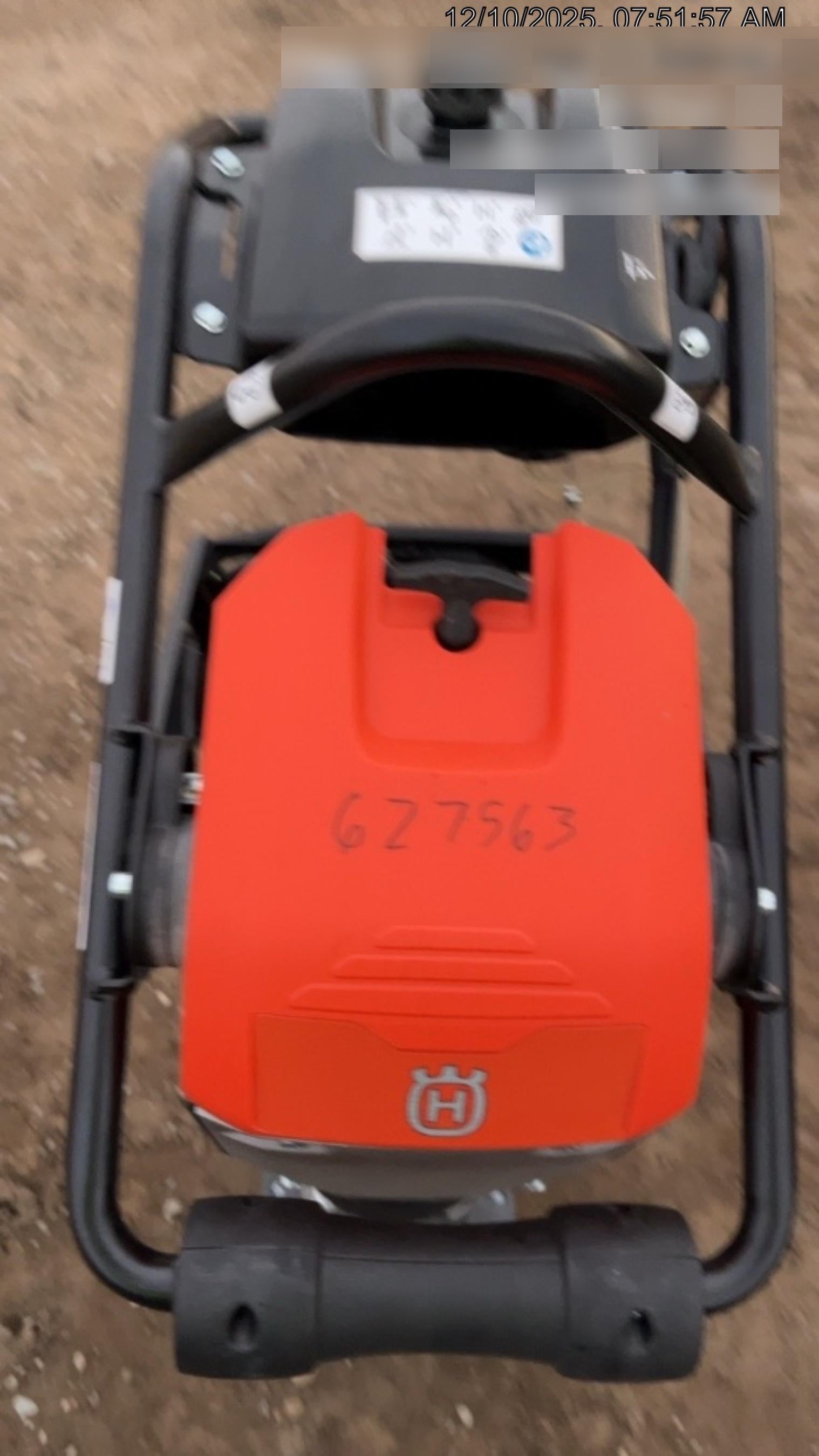 2025 HUSQVARNA LT6005