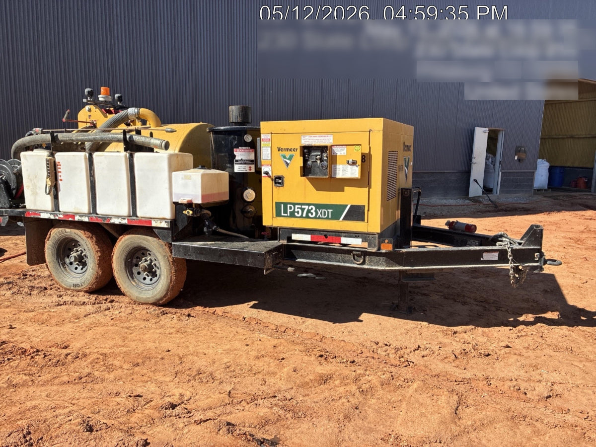 2021 Vac-Tron LP573XDT T4 Koehler Diesel Engine, 500 Gallon Debris Tank, x2 100 Gallon Water Tanks