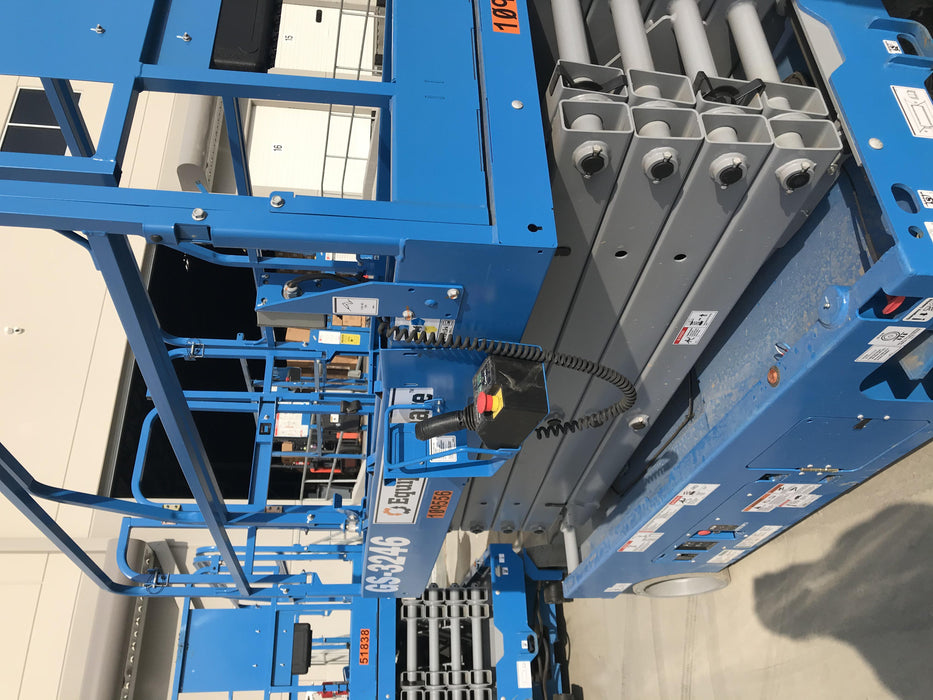 2020 Genie GS-3246 Standard, Folding full height swing gate