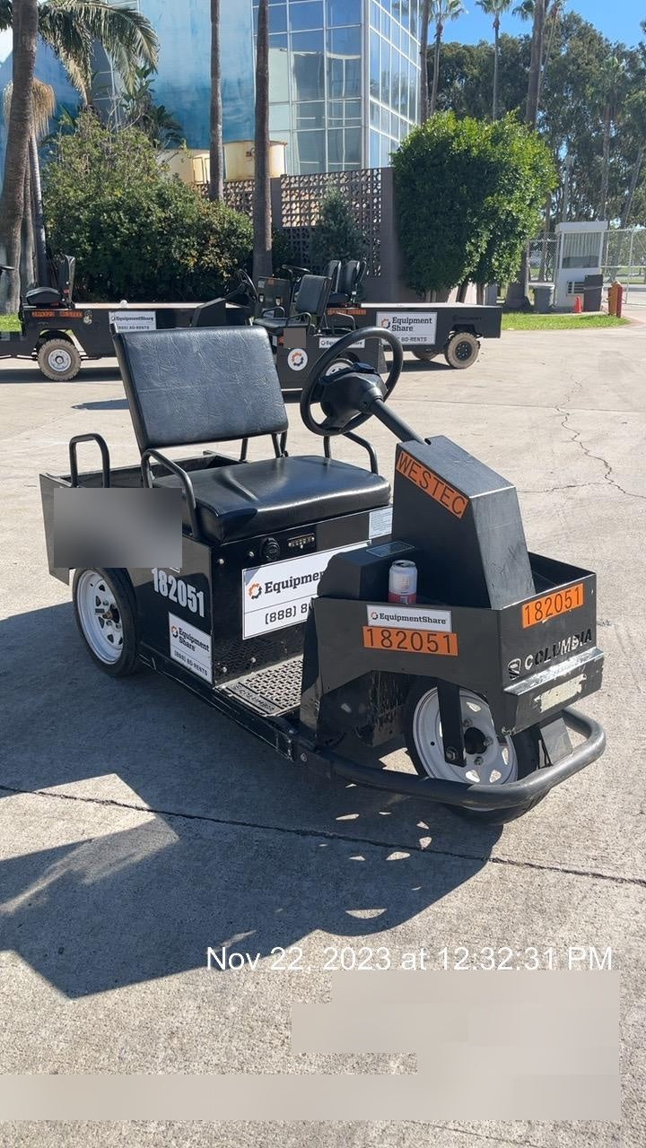 2021 Expeditor Expeditor 3 wheel Expeditor, Steering Wheel, Solid Non marketing tires, Ball Hitch, Front bumper, Painted Black