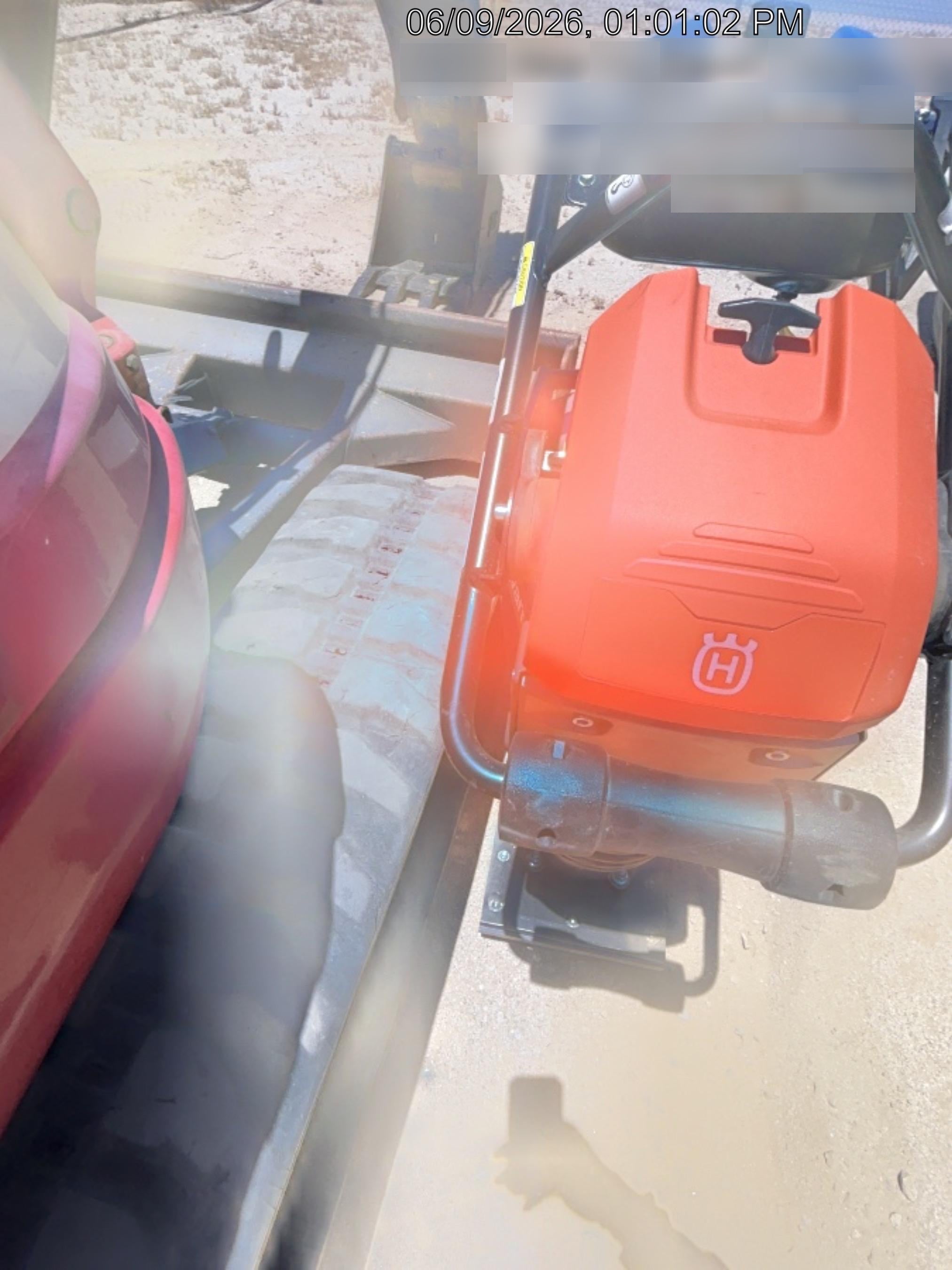2024 HUSQVARNA LT6005