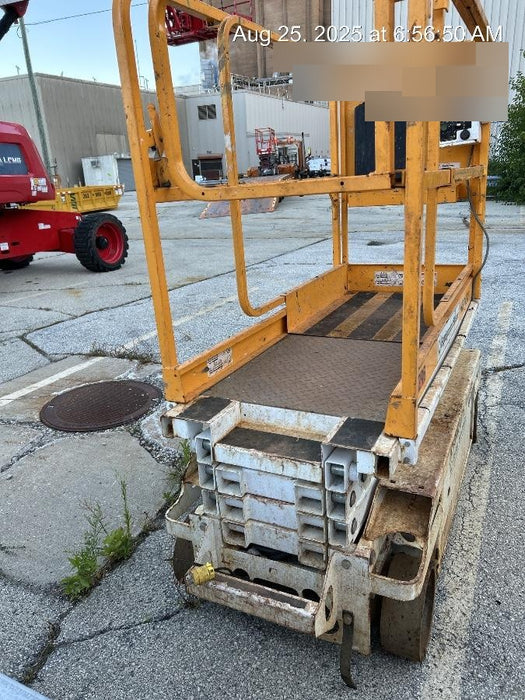 Custom Equipment HB-1430 Hy-Brid Scissor Lift
Platform capacity up to 670 lbs
Working height up to 20 ft
Weighs under 1,700 lbs
Non-marking wheels