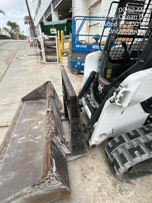 2017 FLECO 24" Pallet Forks - Fleco