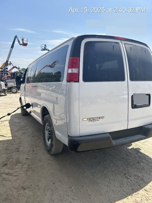 2023 CHEVROLET Express Van - Rental