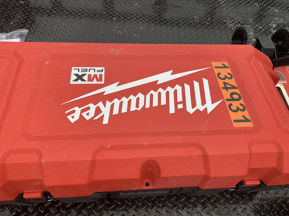 2021 MILWAUKEE MXF301-2CXS