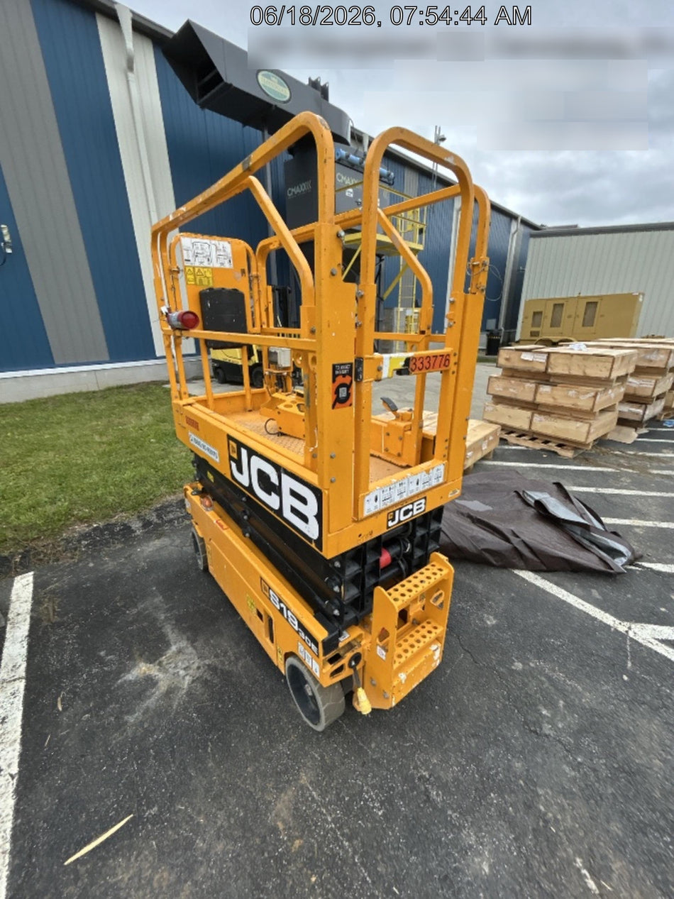 2023 JCB S1930E