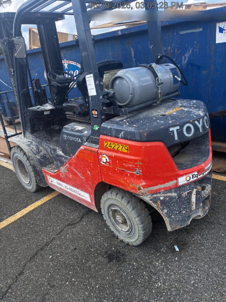 2022 TOYOTA 50-8FGU25