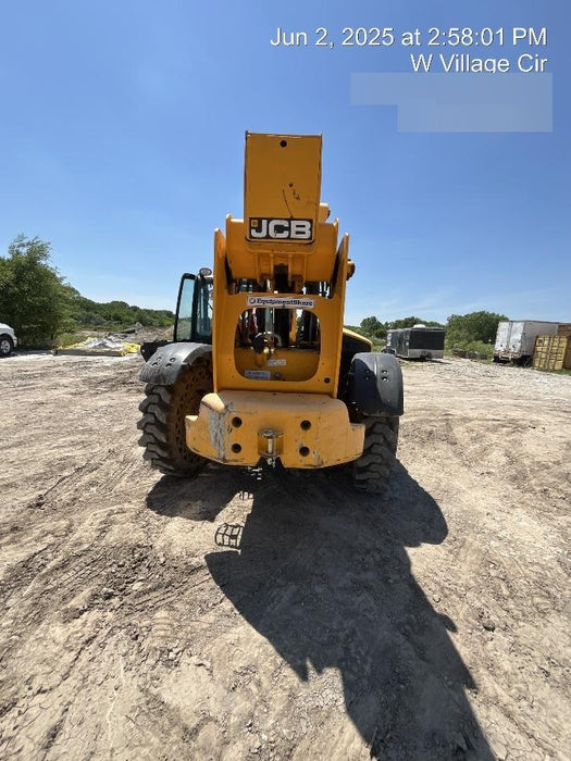 2020 JCB 510-56 Cab/Heat/Air, 74 HP, Solid Tires, STD Worklight, Beacon, Aux Hydraulics, Lifting Eye, Back up Alarm w/66" Carriage/60" Forks