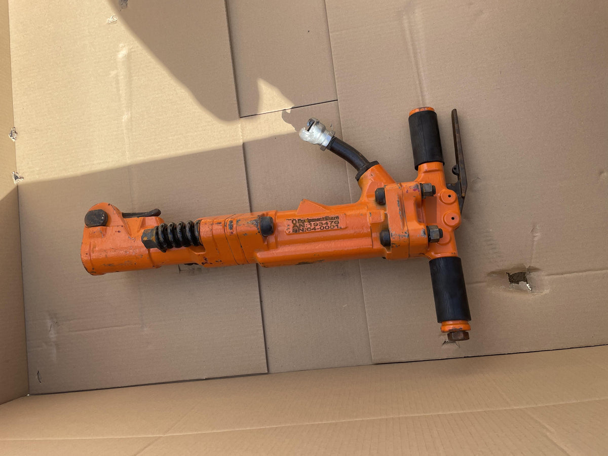 2021 MICHIGAN PNEUMATIC MP-30-1