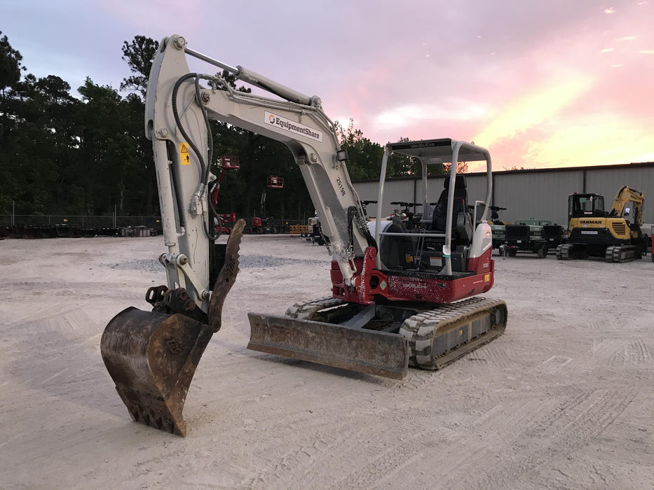 2019 Takeuchi TB260 Canopy w/Rubber Tracks, Auxiliary Hydraulics, Standard Blade, Manual QC