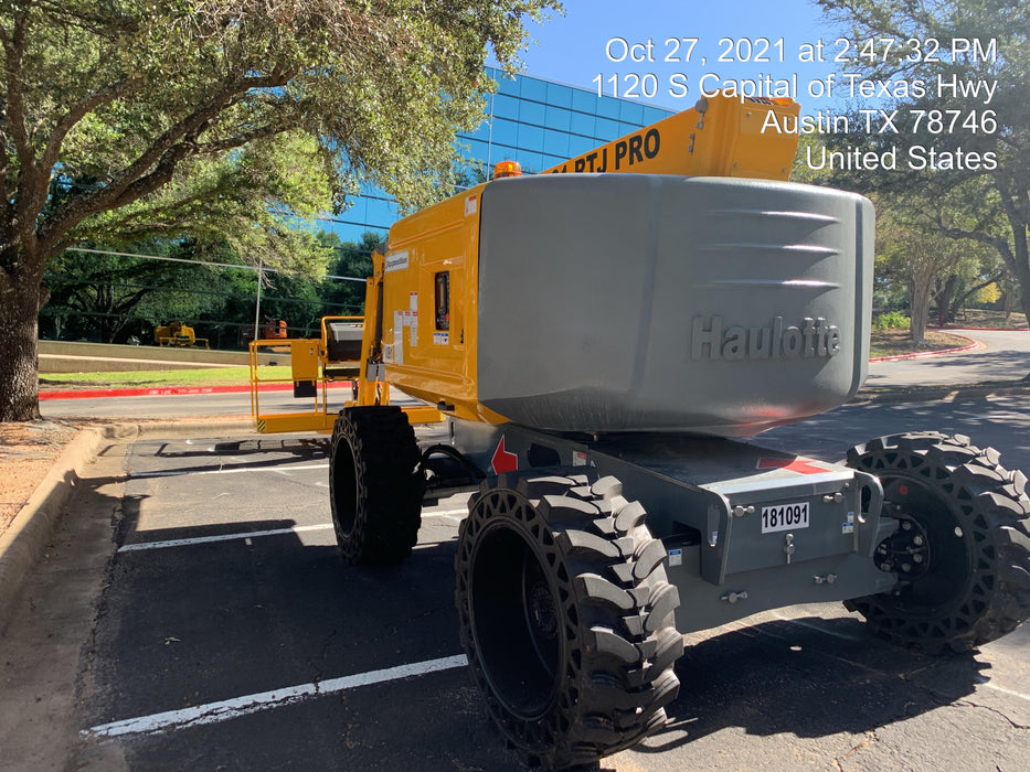 2020 Haulotte HA61RTJ PRO DSL, 4WD, Sld Tires, Bcn