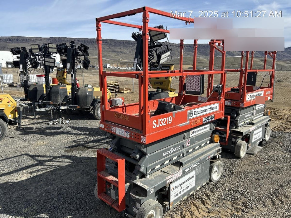 2022 SKYJACK SJ3219