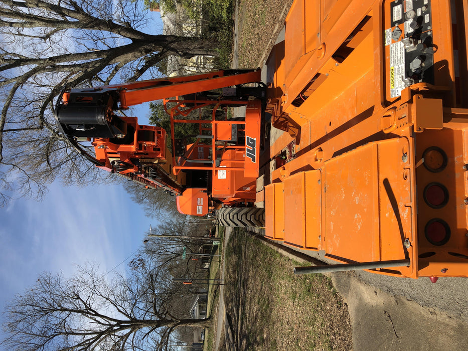 2019 JLG 1200SJP