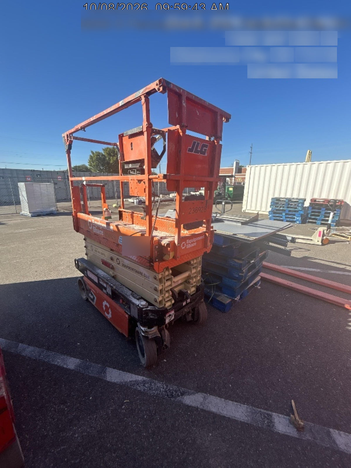 2022 JLG ES1932