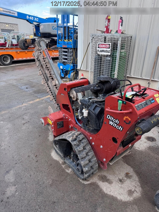 2020 DITCH WITCH C24XA