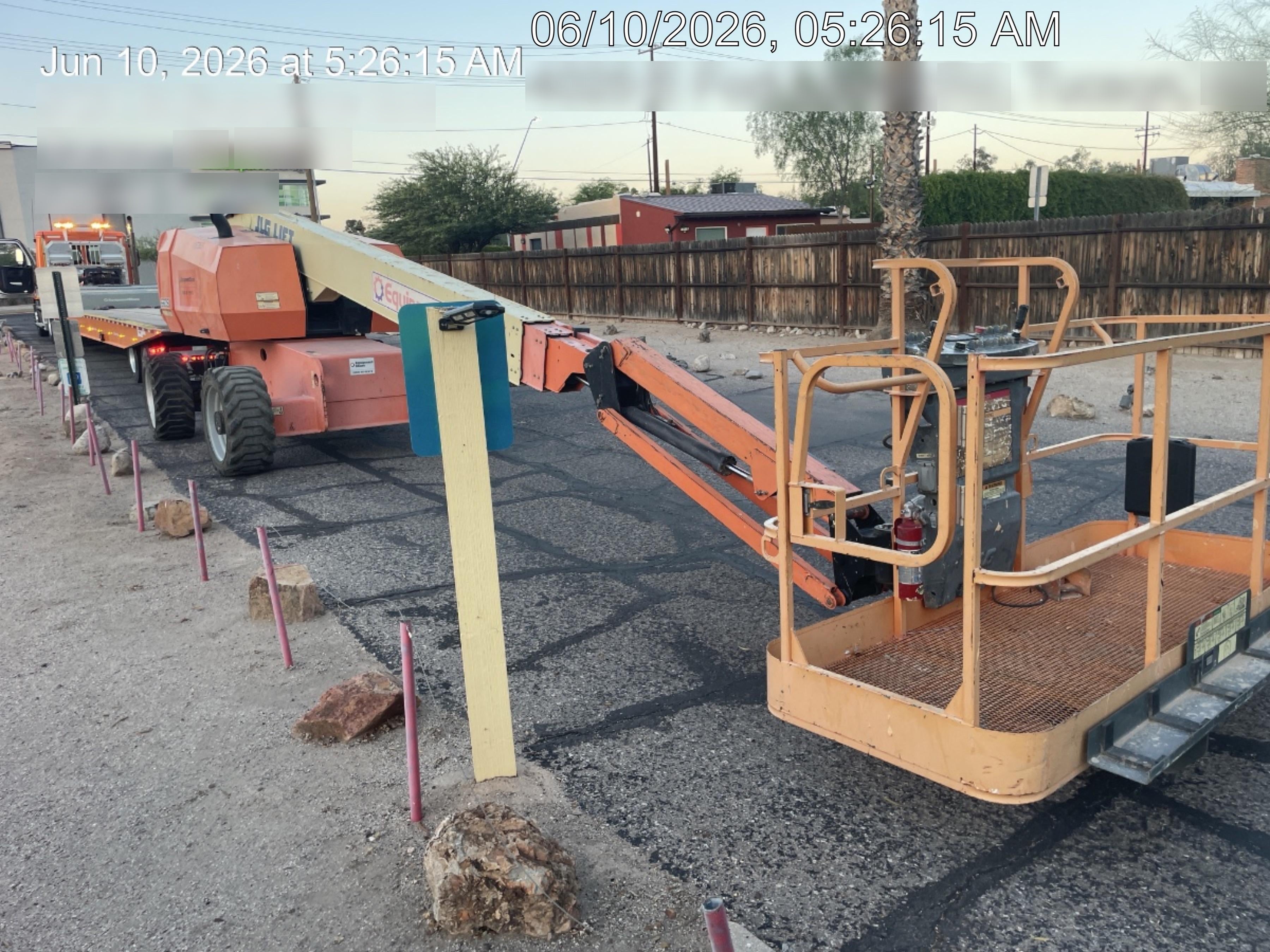 2011 JLG 660SJ