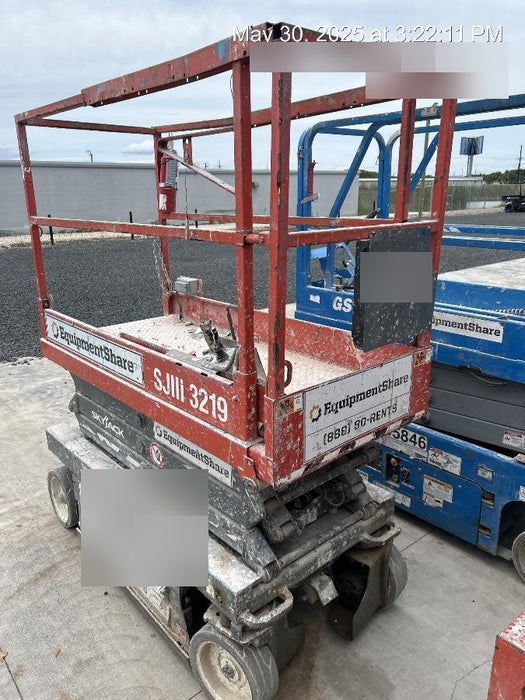 2019 Skyjack SJIII-3219 Standard Options