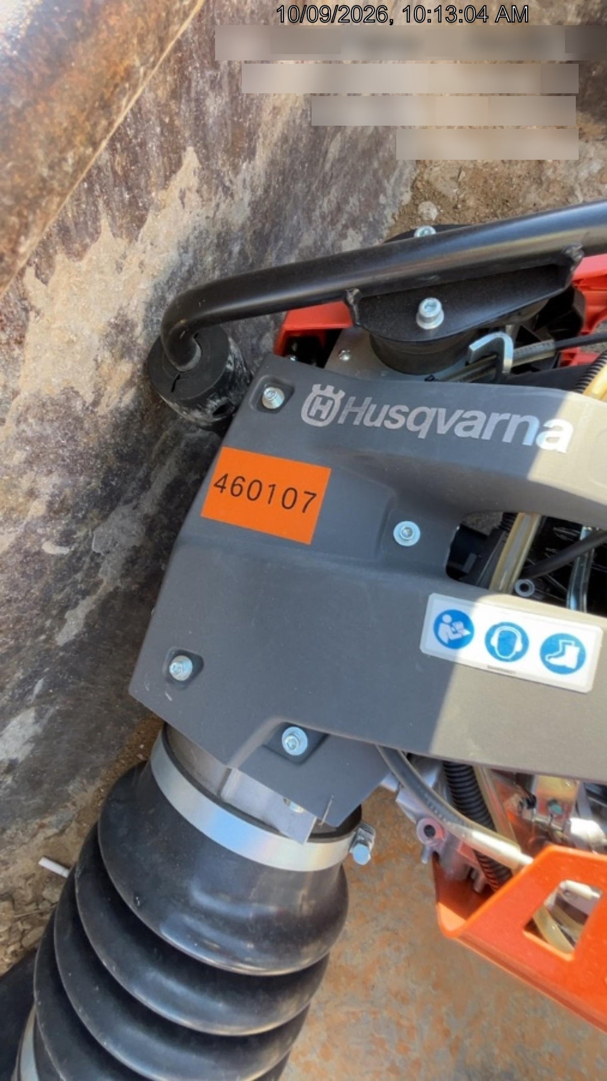 2024 HUSQVARNA LT6005