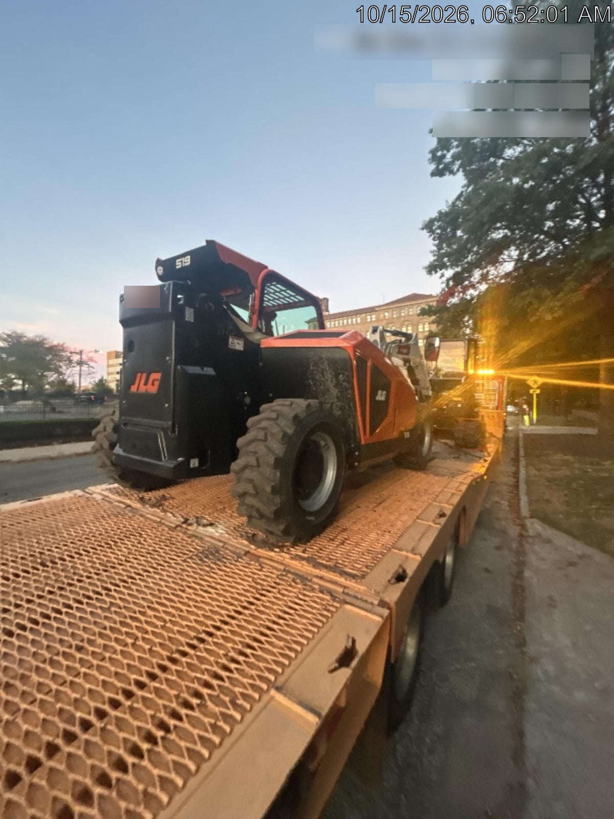 2025 JLG 519