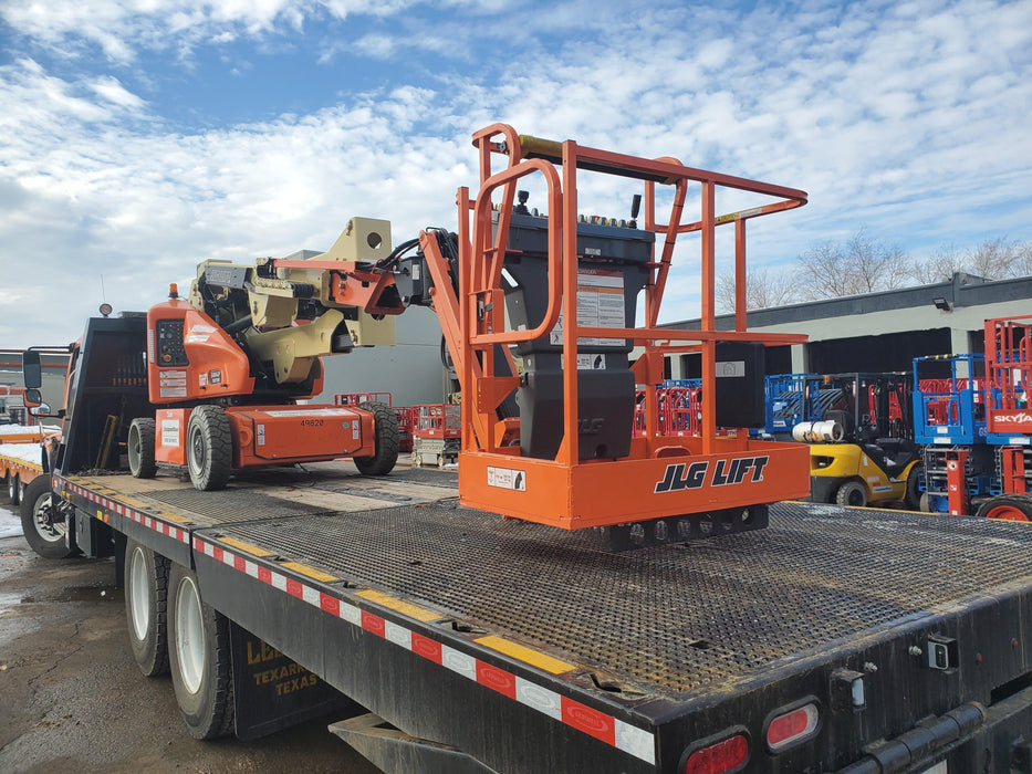 2019 JLG E400AJPN