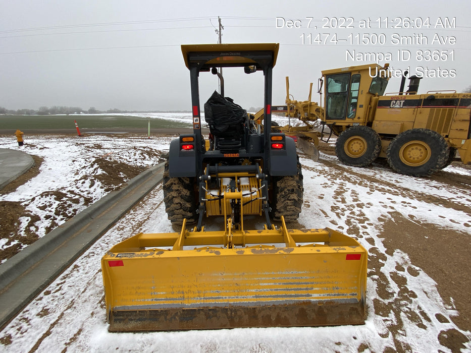 2017 JOHN DEERE 210LEP