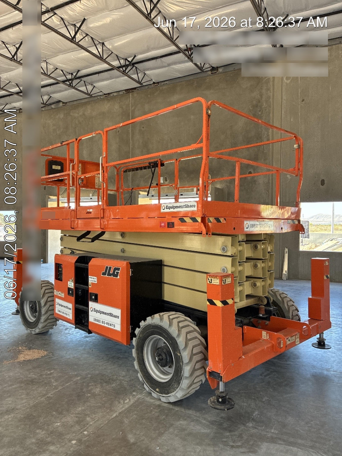 2020 JLG 430LRT