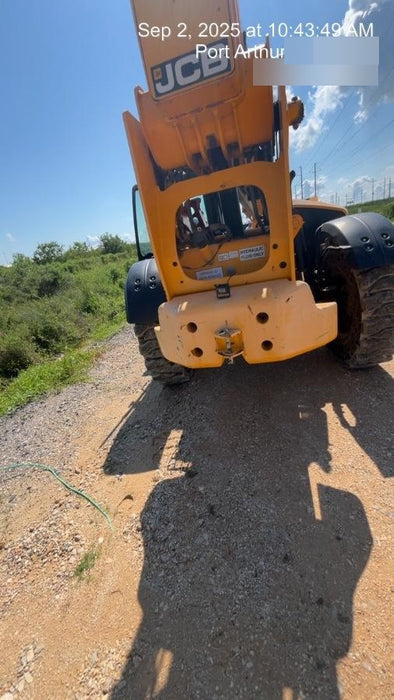 2019 JCB 510-56 74 HP w/CAB/HVAC, Beacon, Worklights, Aux Hydraulics, Solid Tires 66" Carriage/60" Forks
