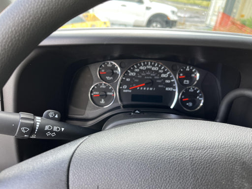 2023 CHEVROLET Express Van - Rental