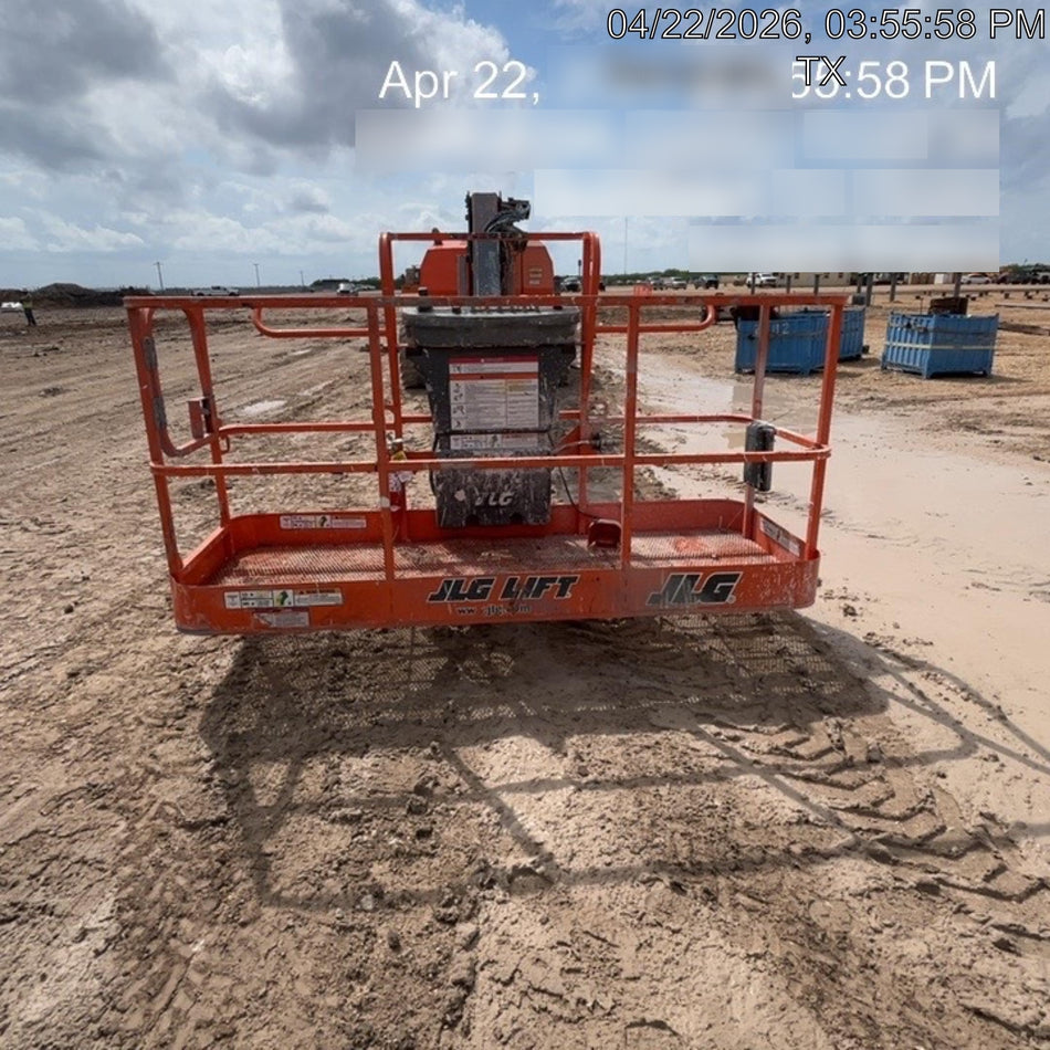 2016 JLG 860SJ