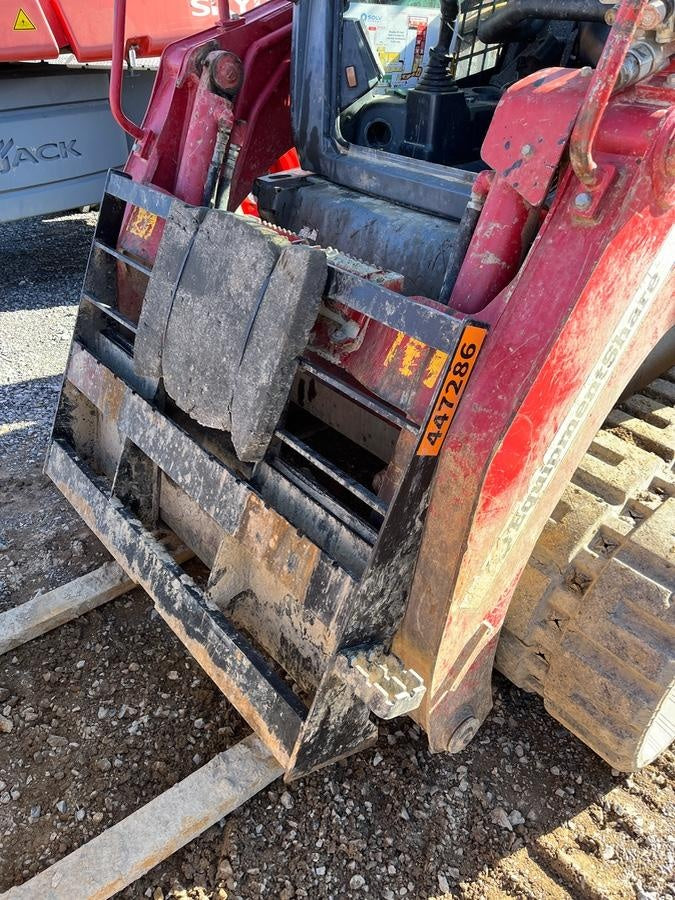 2024 ARROW MATERIAL HANDLING F5100CB