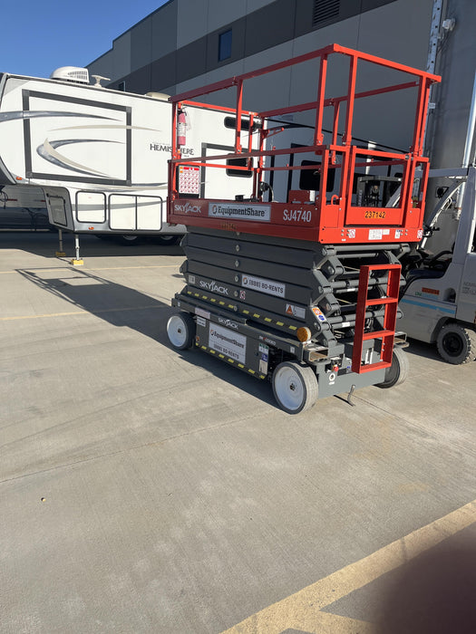 2022 SKYJACK SJ4740